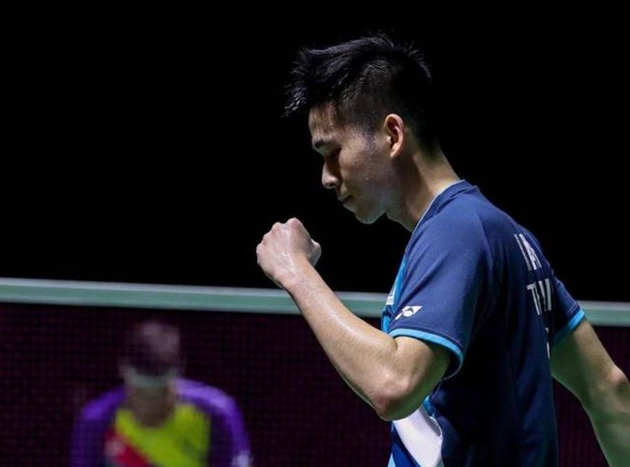 决赛|何炅老师收粉丝金条按摩椅，上《快乐大本营》有必要送礼吗？！！