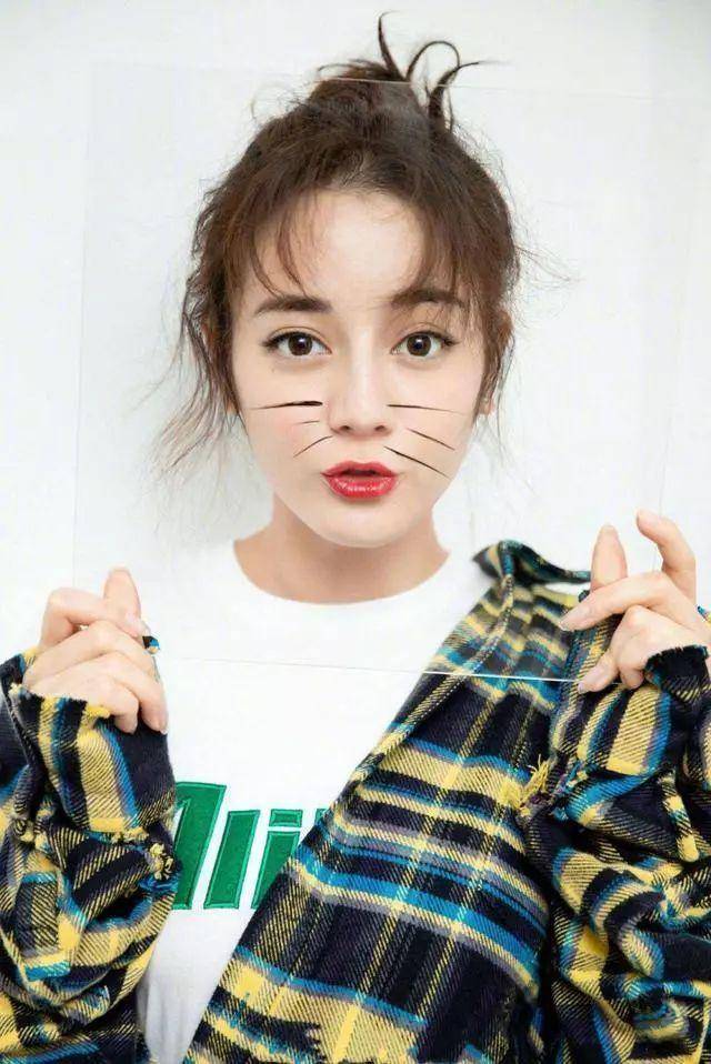发型“发腮”成了女生们的集体恐惧，别慌！热巴的这3款发型来拯救你