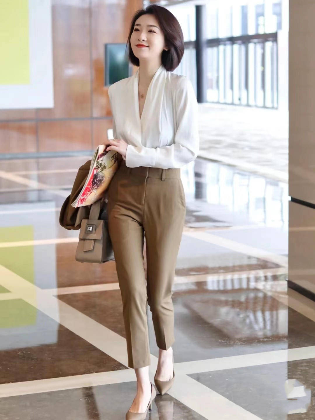 下半身 早春必备的“衬衫”穿搭，无论日常还是职场，照穿轻松打造高级感