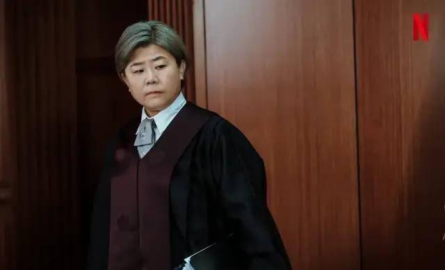 无辜|一不靠颜色，二没恋爱线，这种韩剧是怎么冲上豆瓣9分的？