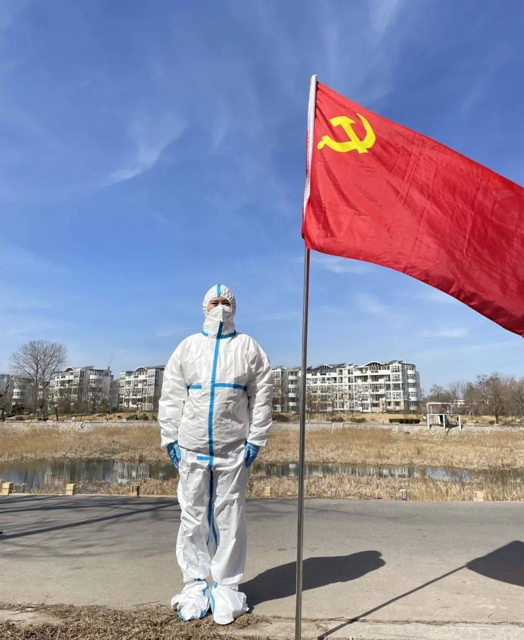 抗疫一线故事汇这是我离疫情最近的一次也是让我感动最深的一次