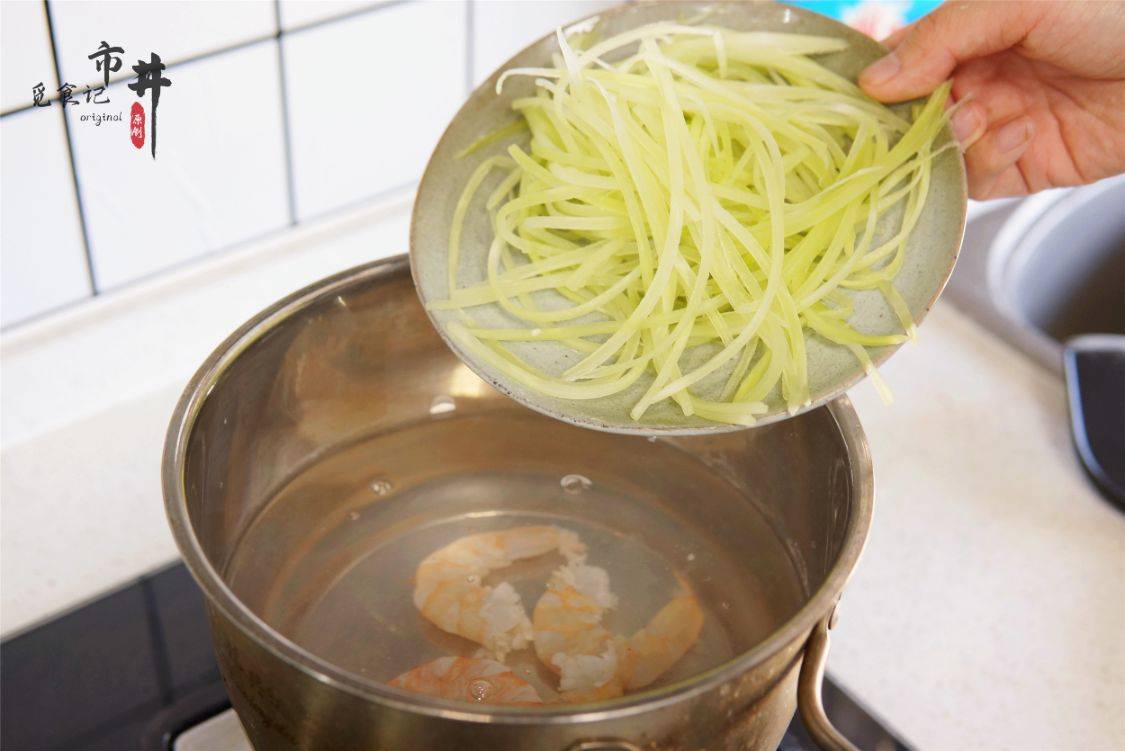 食谱|女神节到了,建议女人:多吃“3谷6菜”,少吃保健品,面色如桃花