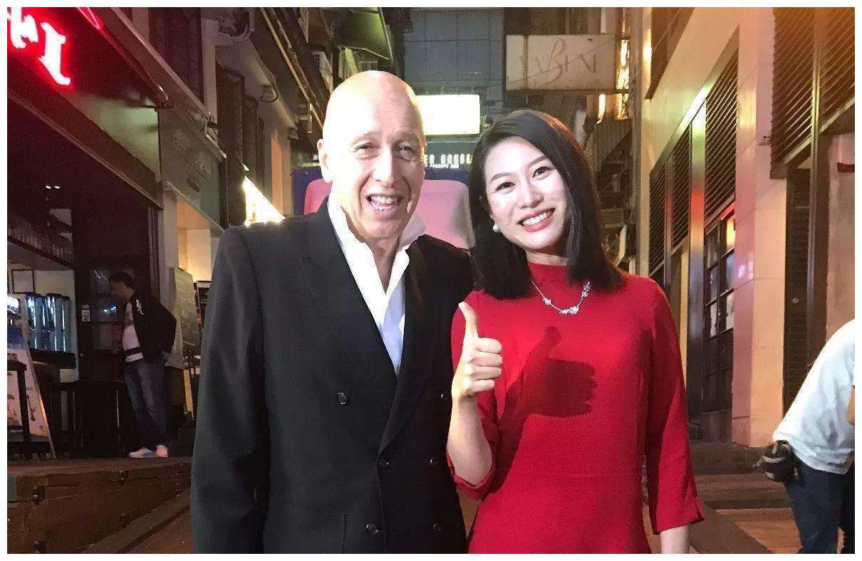 原创李嘉诚捐款4千万之后兰桂坊老板盛智文也出手给商户减租2成