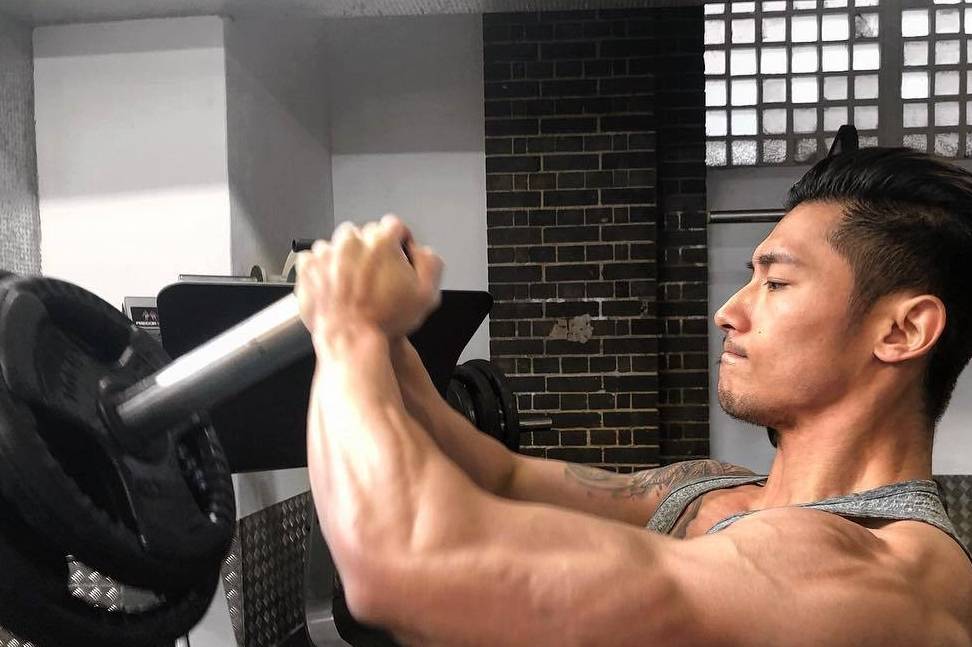 八块腹肌图片男生帅气 e35c9d16757844059193b0adfc18f9cc.jpeg