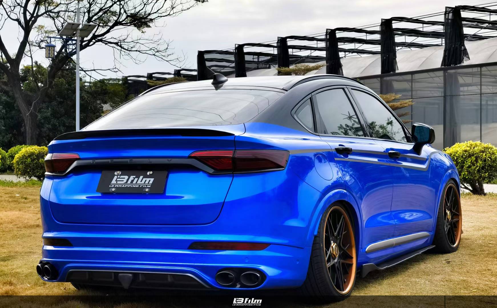 一款惊艳的颜色,吉利星越贴膜lbfilm改色膜超亮金属深海蓝_metal_deep