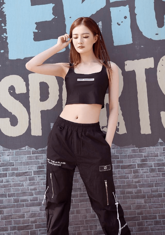 耳环 徐璐的私服越来越好看,再来几套,就能顺利出圈当时尚博主了!