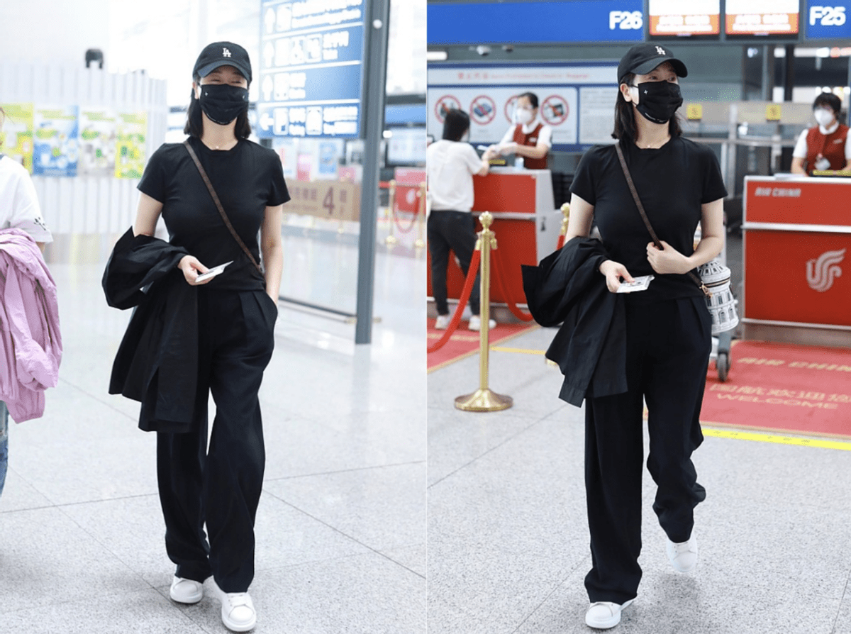 黑色 左小青这么大岁数也没咋变，长得年轻身材也挺好，穿搭随性不显老