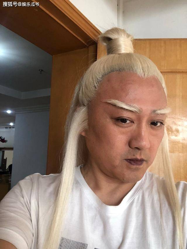 还珠格格中的小凳子戏外迎娶小20岁娇妻还有一双胞胎儿子