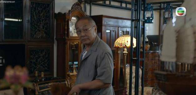 香港老戏骨于洋tvb对我不错每年加薪10以上但仍有很多问题