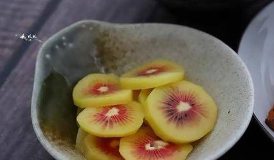 食品|晒晒我给孩子准备的早餐，都是孩子爱吃的，婆婆却说全是垃圾食品