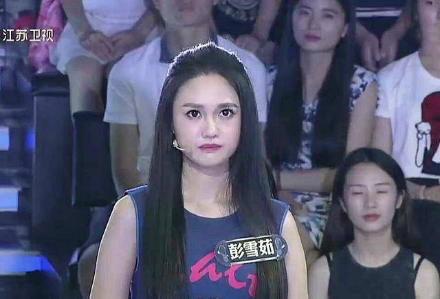 江苏"女站神"彭雪茹:曾留学加拿大19岁击败北大博士,年薪40万_中国