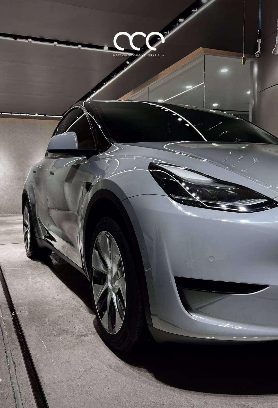 特斯拉model y全车漫彩改色膜超亮pet纳多灰_nando_gray_bright