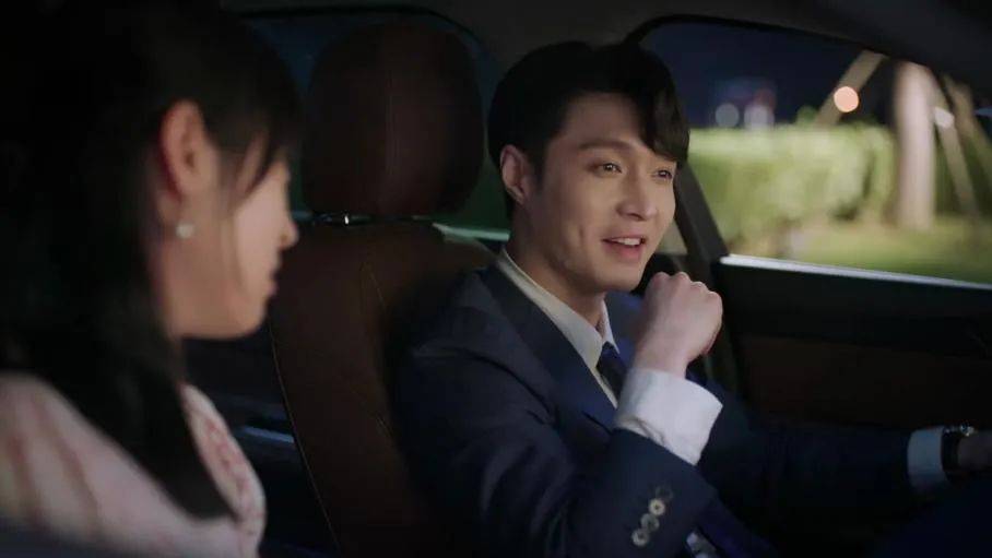 老简|国产剧似乎在中年人中找到了流量密码