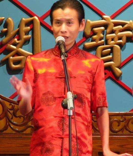 看把苗阜的脸挠成什么样了,没上热搜可惜了_青曲_张玉浩_卢鑫