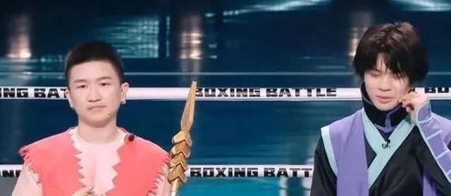 因为|为比赛错过妹妹成年礼,拳击比赛碾压张大大,却沦为洗白工具