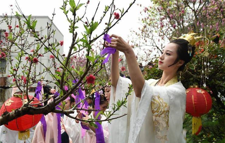 二月十二花神节就是古代的植树节 做3事吃2物 新的一年事事顺 树木 仲春 时节