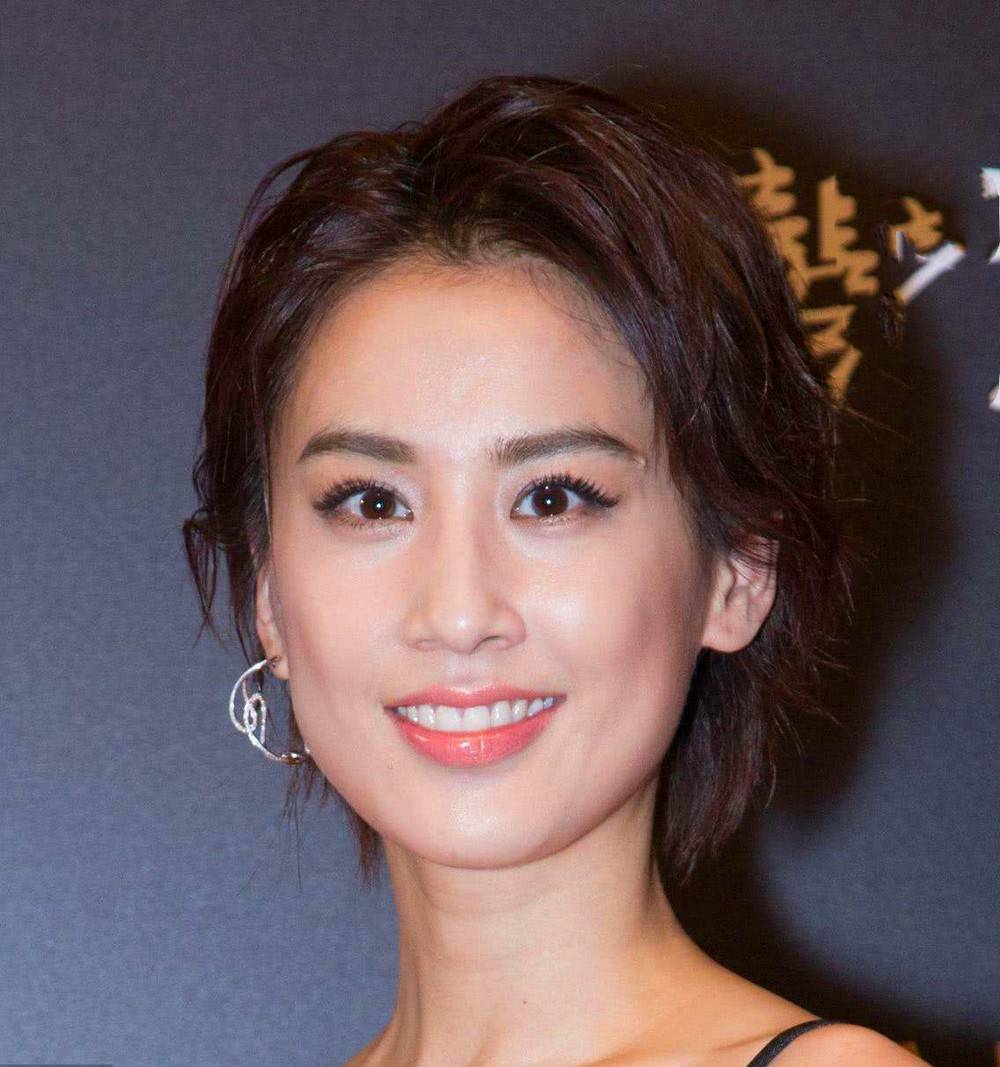 因为发腮比发胖更可怕，颜值降低是小事，有人干脆被换了张脸