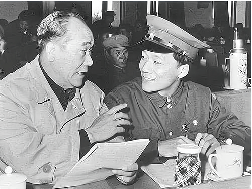 郭德纲|如果侯耀文还在世,他有可能也会成为郭德纲的对立面?