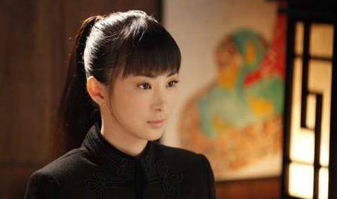 蒋勤勤|她与蒋勤勤是同学，演技派被陈宝国看好戏红人不红，因一角色被骂