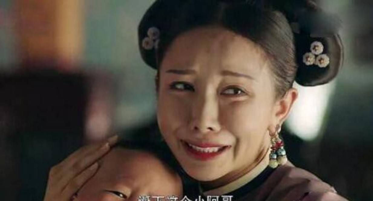 潘时当硅胶脸混进古装剧，盛世美颜一秒打回原形，导演再强都无能为力？