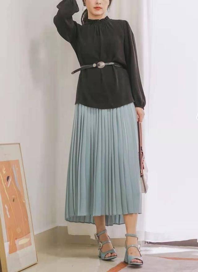 优衣库 8件单品搭配出10套look，适合上班和通勤