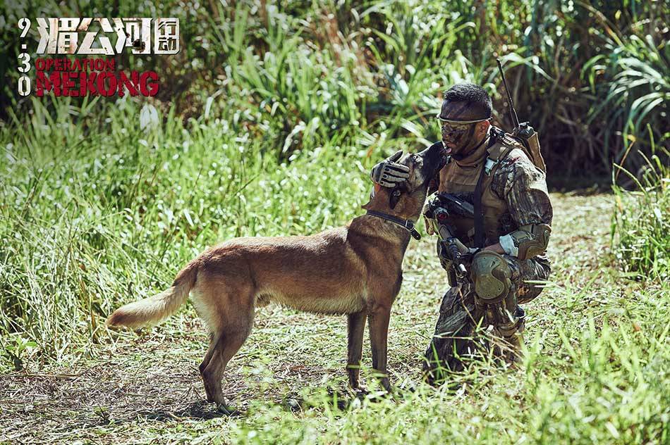 林超贤|炎亚纶新剧剧组出事故！38岁摄影师坠谷身亡，曾参与拍摄红海行动