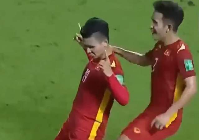 外援|24岁“越南梅西”决定出国踢球！球迷呼吁：来中超吧！