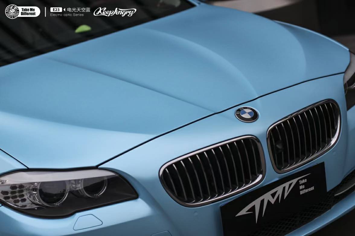tmd潮牌改色膜宝马5系改色电光天空蓝