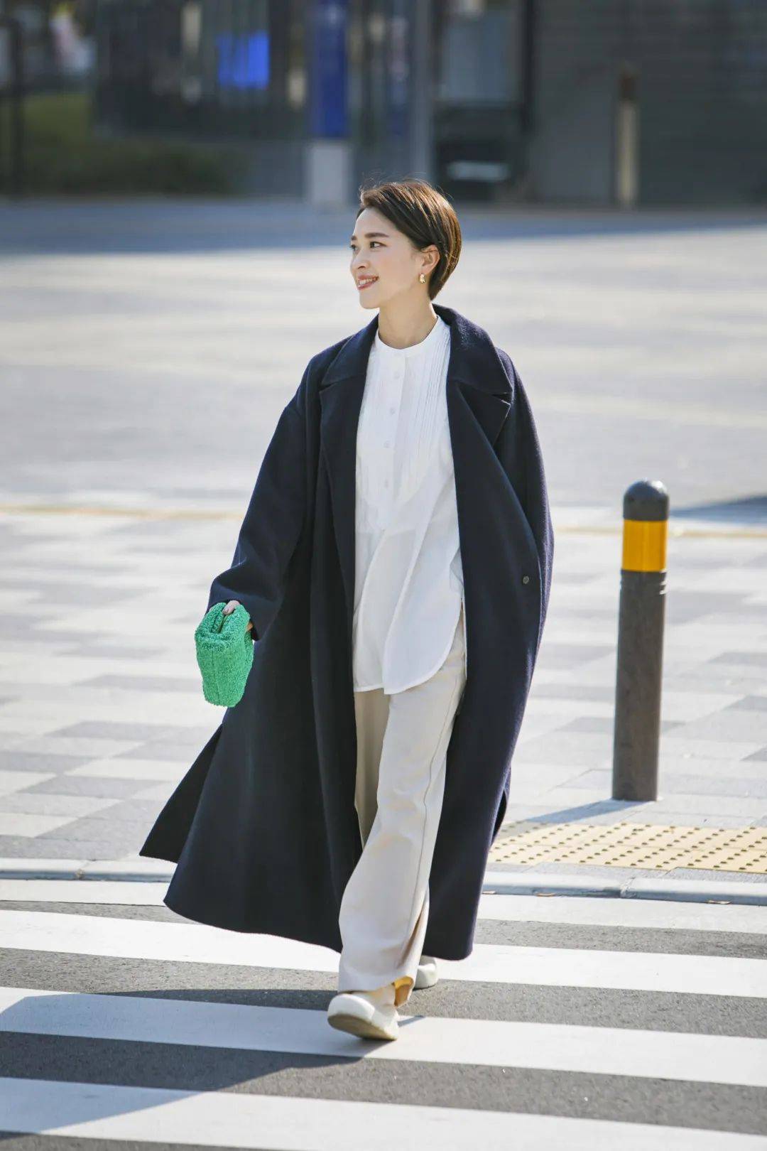 黑色 职业女性穿搭灵感 从日常到职业都在这一篇