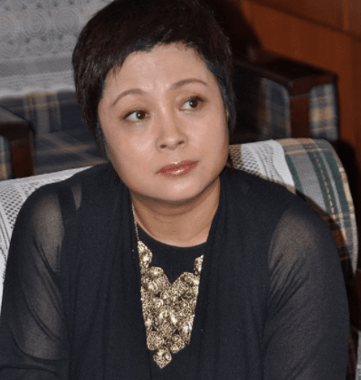 傅彪遗孀张秋芳,结婚16年,为傅彪守寡16年:下辈子我还要嫁给你?