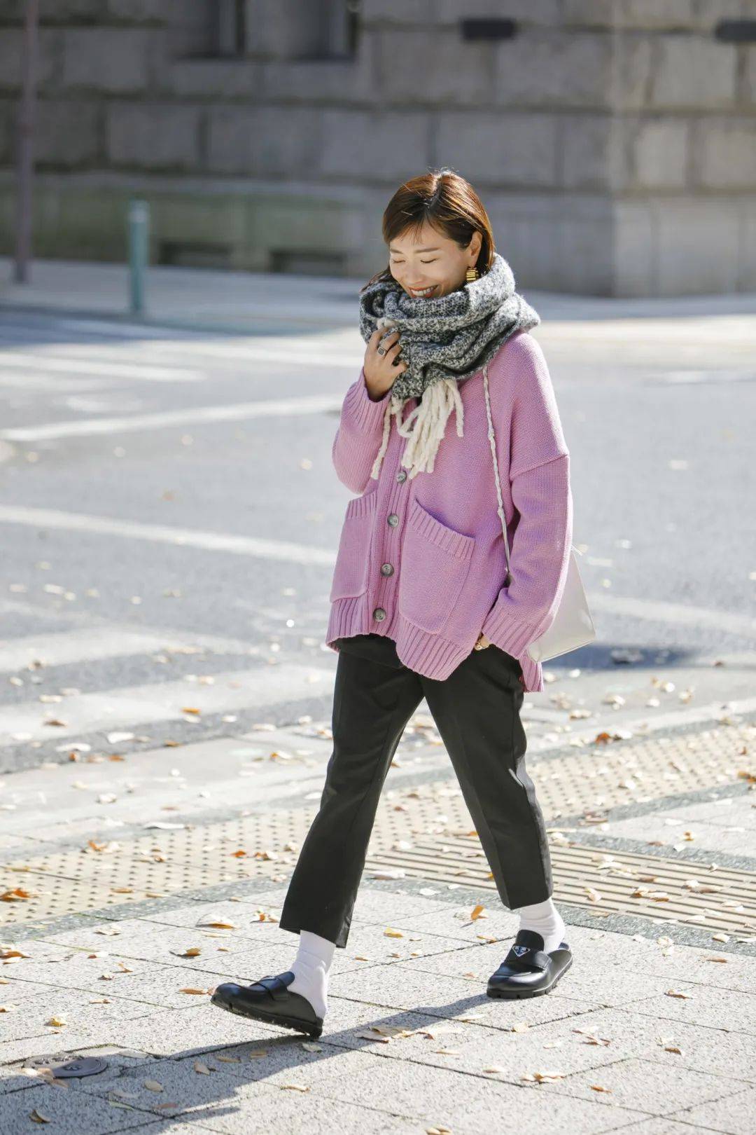 黑色 职业女性穿搭灵感 从日常到职业都在这一篇