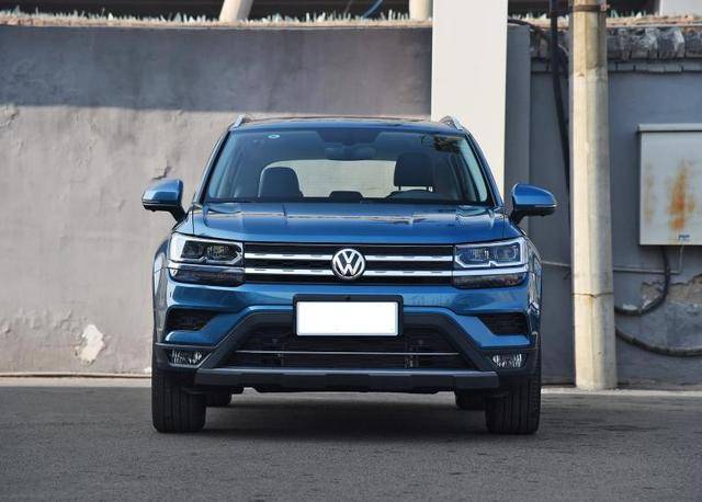 车界又一干货 投产至今少见质疑 一脚油门150马力 7 1l百公里 空间 感觉 外观