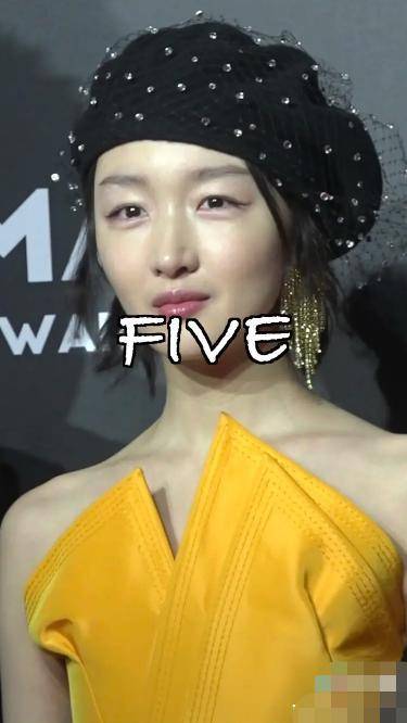 赵薇女明星同一现场生图盘点:杨幂没变化,陈乔恩显老,宋祖儿青春