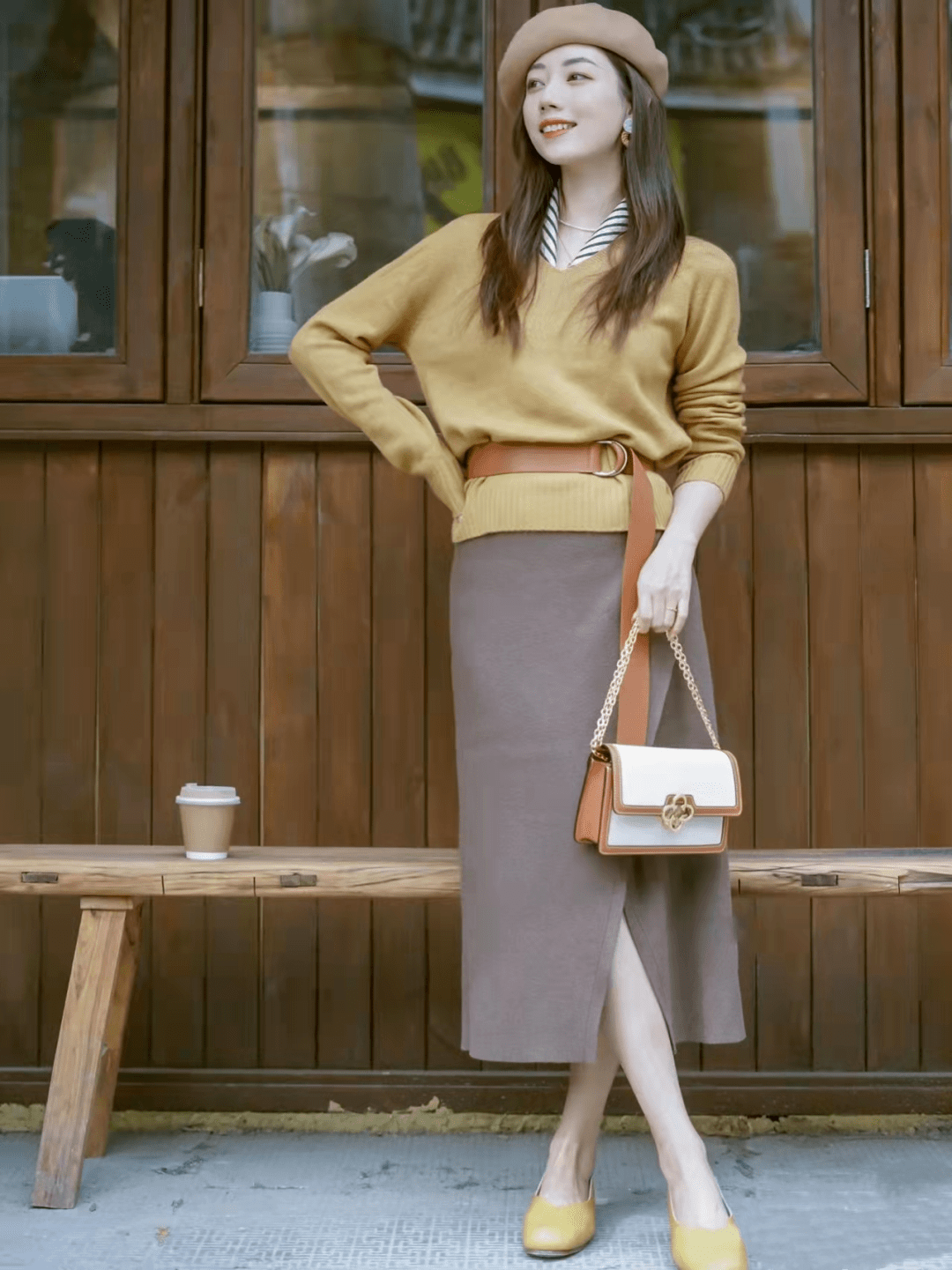 颜色 今年最流行的4组穿搭配色,显白优雅又减龄