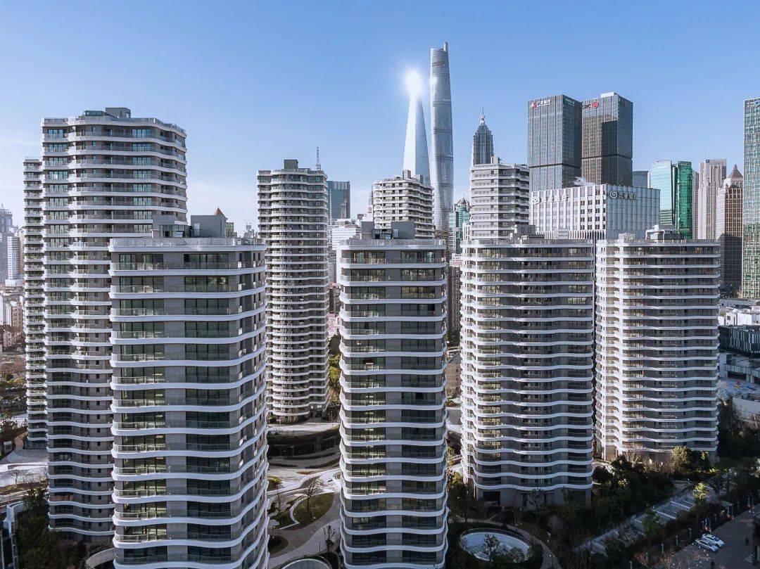 4房全朝南陆家嘴豪宅九庐三期建面67275平4房售价6800万