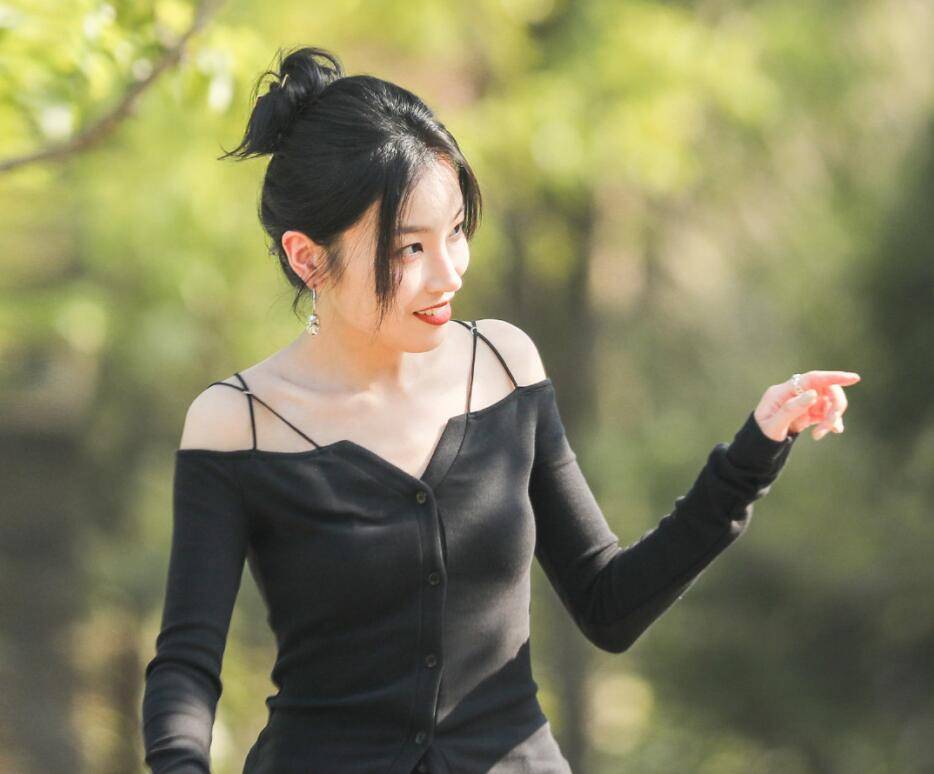 俞悦|半熟恋人3女被冷落，1人因太被动，1人因太主动，1人输在节目规则？？