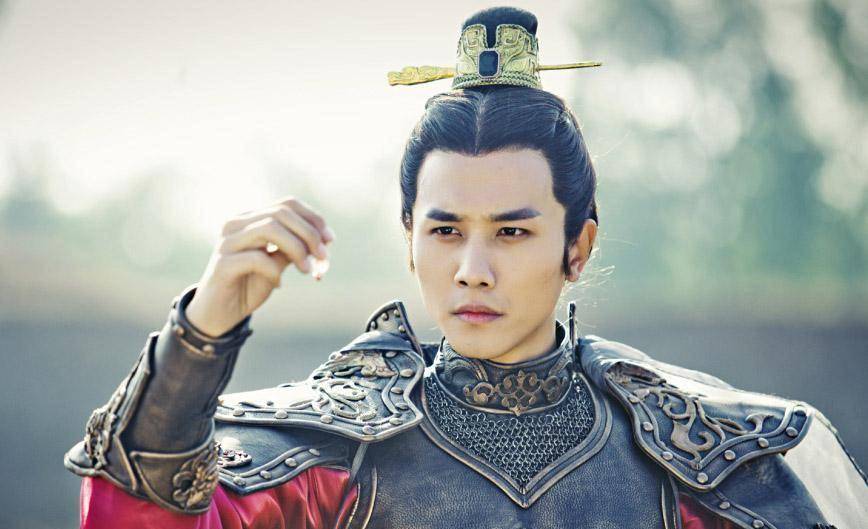 这部剧积压了3年才开播 服装道具一流 看过的人却不多 兰陵王 陈奕 张含韵