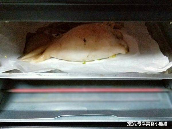 咖喱鱿鱼|教你在家做咖喱鱿鱼包饭，做法简单，看着就有食欲，赶紧试试吧！