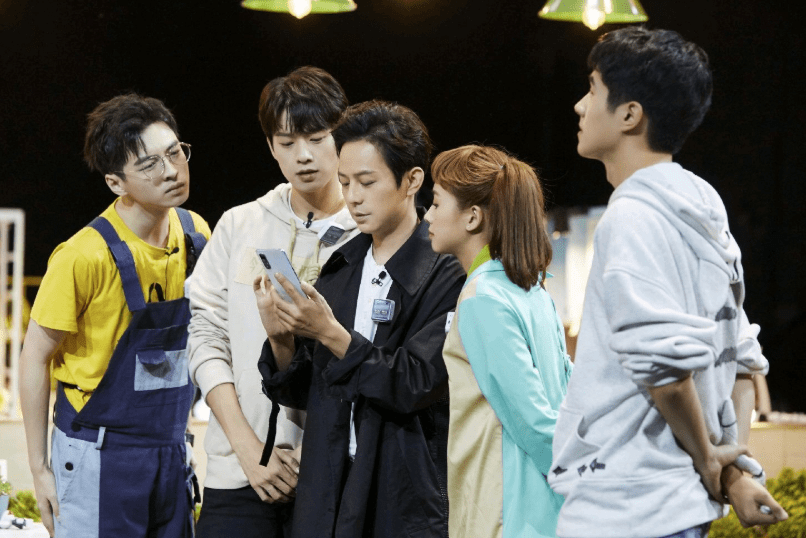 国产|广告植入、选手翻车、口碑崩盘,国产综艺为何一季不如一季?!