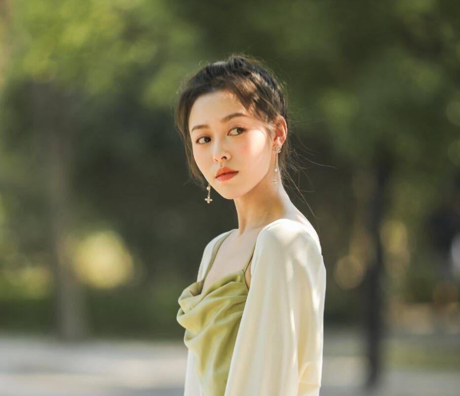 俞悦|半熟恋人3女被冷落，1人因太被动，1人因太主动，1人输在节目规则