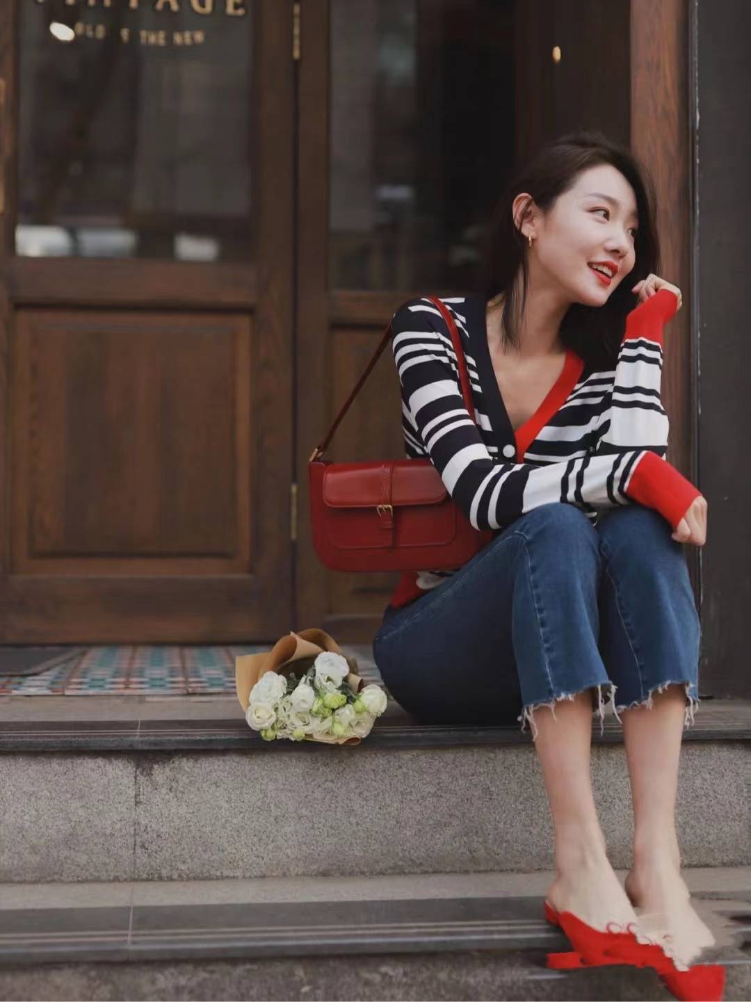 扣子 春季穿衣不要乱,“四个”搭配小心机,基础款也能穿出高级美