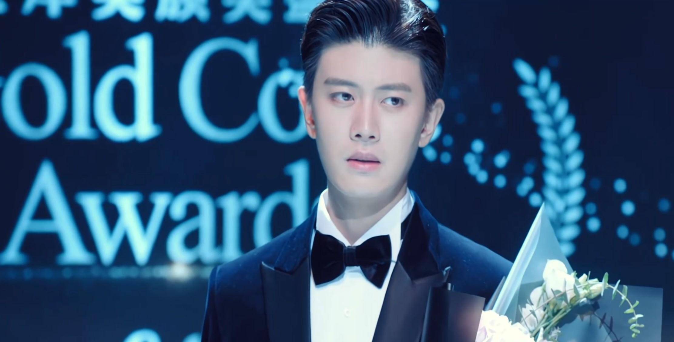 乌鸦|邢菲x任嘉伦:是你吗?哥哥