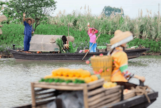 广州一古村，景色宛若江南水乡，风景古朴原始，已有700年历史了