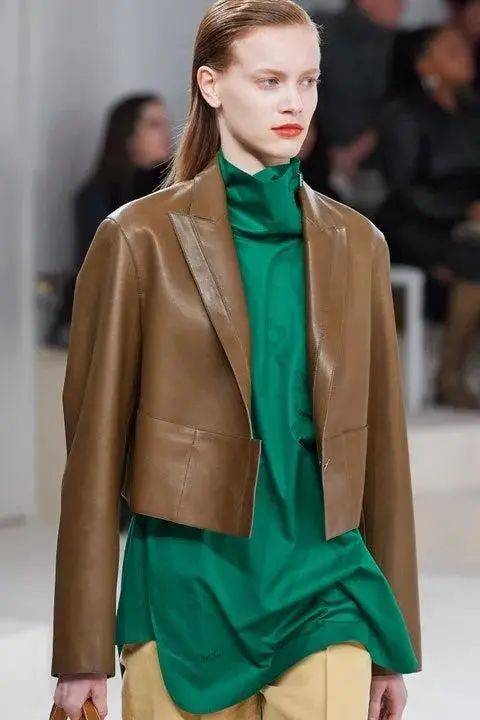 石绿 三月的美,只此青绿。