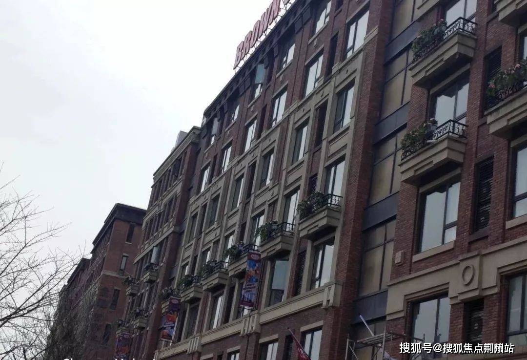 官网上海浦东金地褐石公馆售楼处电话4007631618转644490224小时