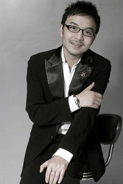 兄弟|汪涵“后院”起火记：摧毁他的不是高山，而是鞋里的一粒沙子？