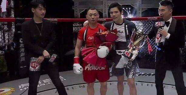 向佐和药水哥线下对决药水哥虽败犹荣被网友吐槽是一场闹剧