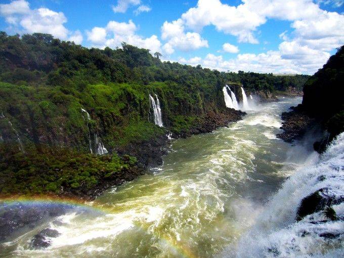 伊瓜苏大瀑布:世界上最宽的瀑布,当选地球第三大奇迹
