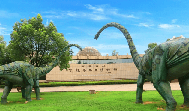 南阳西峡恐龙遗迹园图片