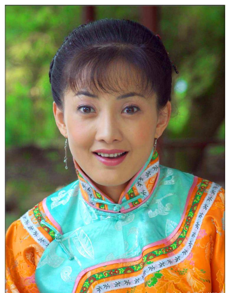 郭冬临的"御用老婆",却曾是全国射击冠军,47岁身材似少女_牛莉_春晚